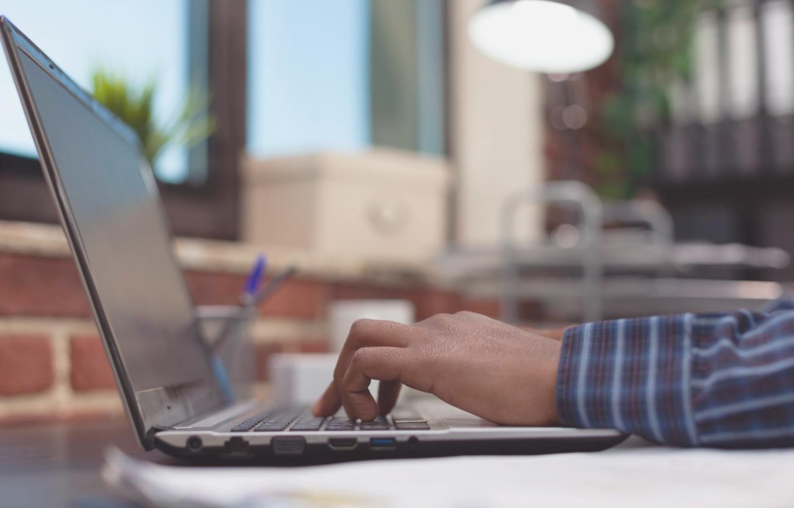 Исторический момент основания Junelra - первые семинары в библиотеке